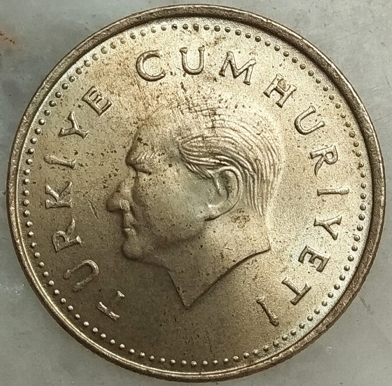 1000 Lira 1990 Reverse